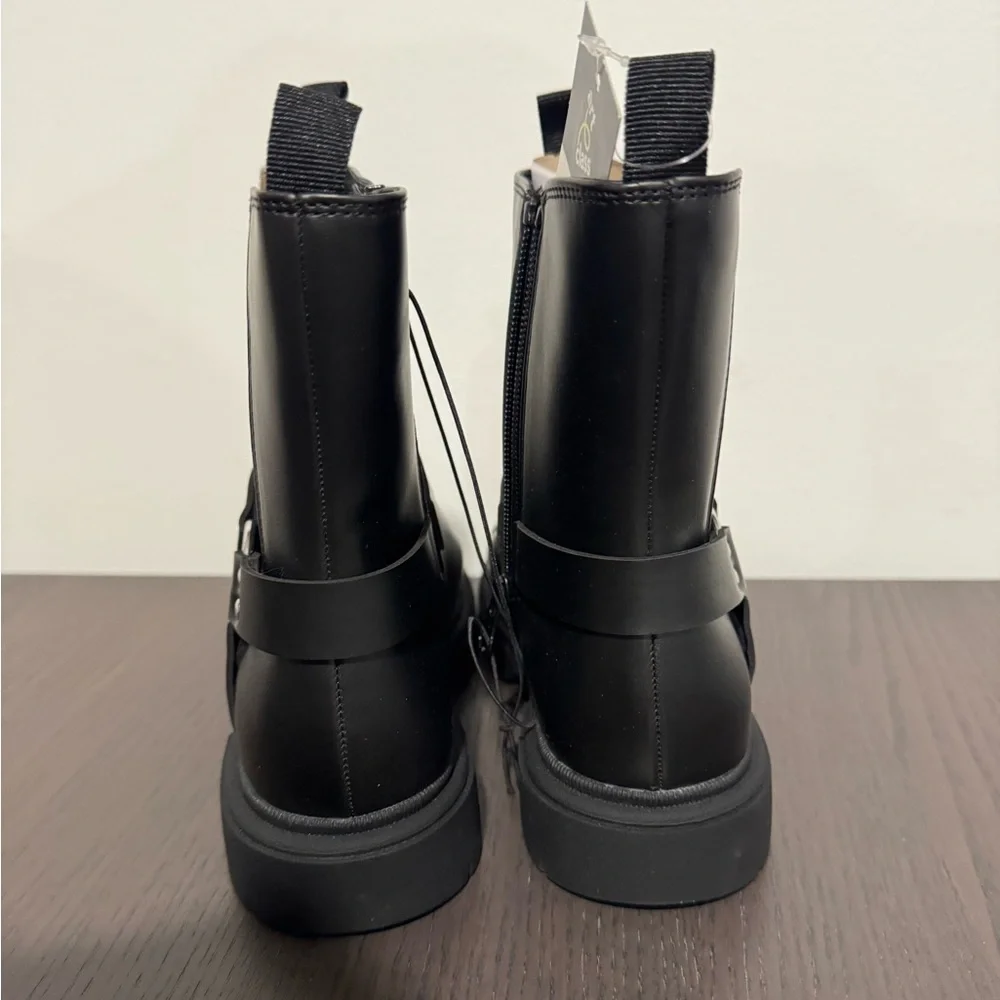 Art Class Crosby Black Moto Boots Riding Shoes‎ Girls size 4 - NEW Small Heel